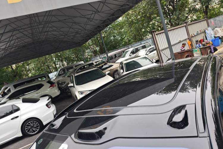 Used Nio ES7 2022 100kWh First Edition Roof