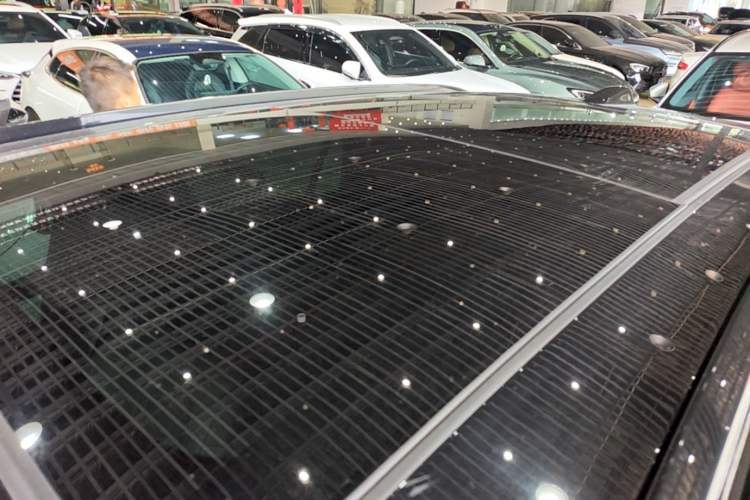 Used Nio ES7 2022 75 kWh Roof