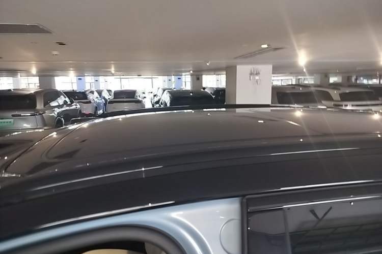 Used Nio ES7 2022 75 kWh Roof