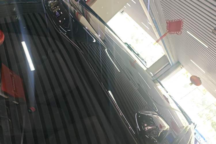 Used Nio ES7 2022 75 kWh Roof