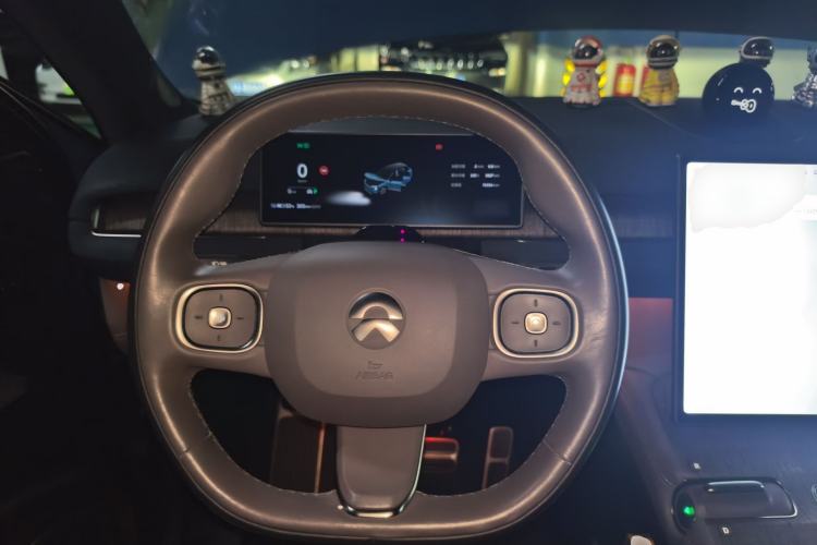 Used Nio ES7 2022 100kWh First Edition Steering Wheel