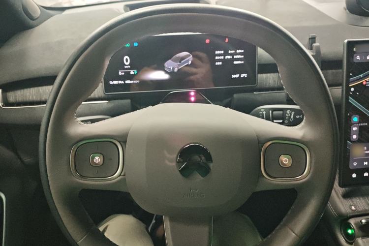 Used Nio ES7 2022 100 kWh Steering Wheel