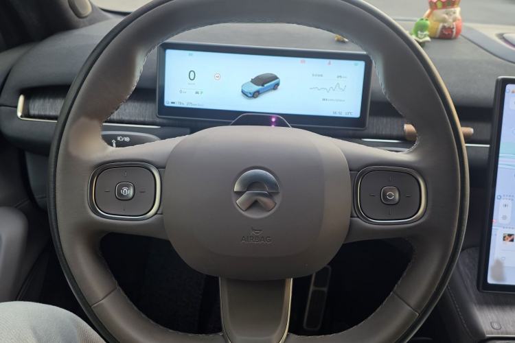 Used Nio ES7 2022 75 kWh Steering Wheel