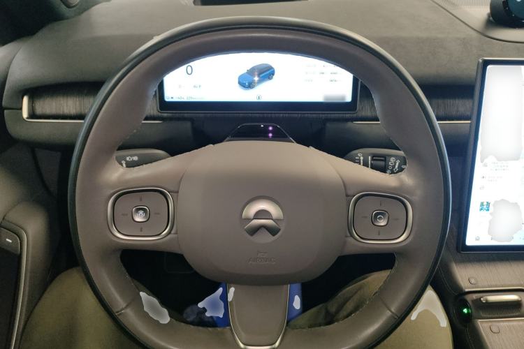 Used Nio ES7 2022 100kWh First Edition Steering Wheel