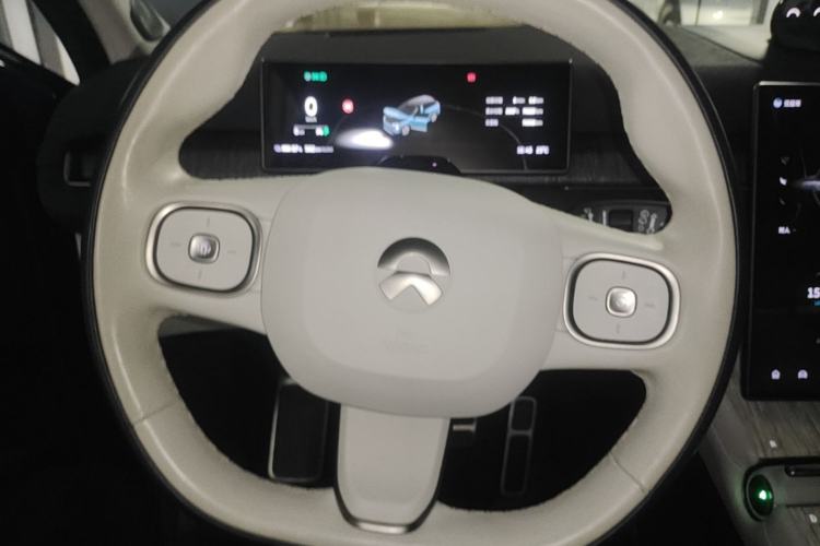 Used Nio ES7 2022 100kWh First Edition Steering Wheel
