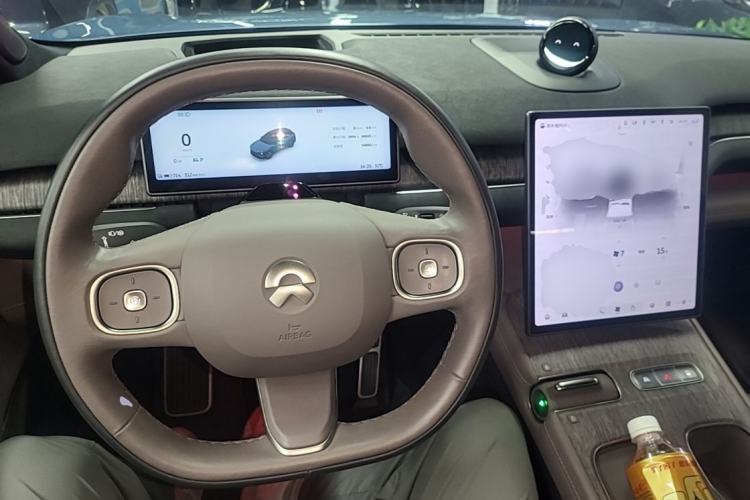 Used Nio ES7 2022 100 kWh Steering Wheel