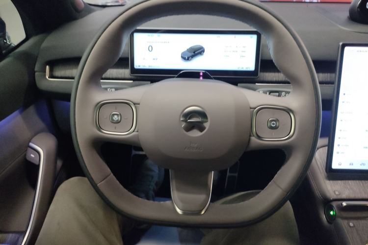 Used Nio ES7 2022 75 kWh Steering Wheel