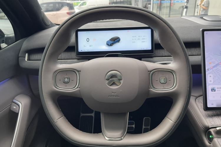 Used Nio ES7 2022 75 kWh Steering Wheel