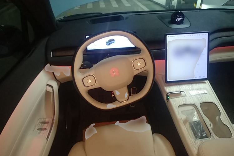 Used Nio ES7 2022 75 kWh Steering Wheel
