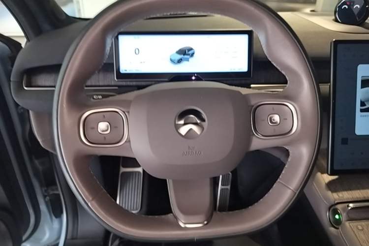 Used Nio ES7 2022 100kWh First Edition Steering Wheel