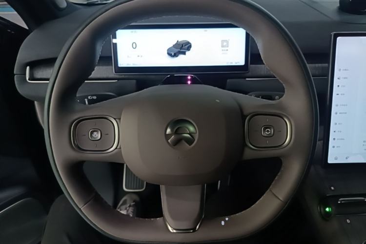 Used Nio ES7 2022 75 kWh Steering Wheel
