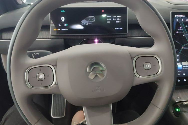 Used Nio ES7 2022 75 kWh Steering Wheel