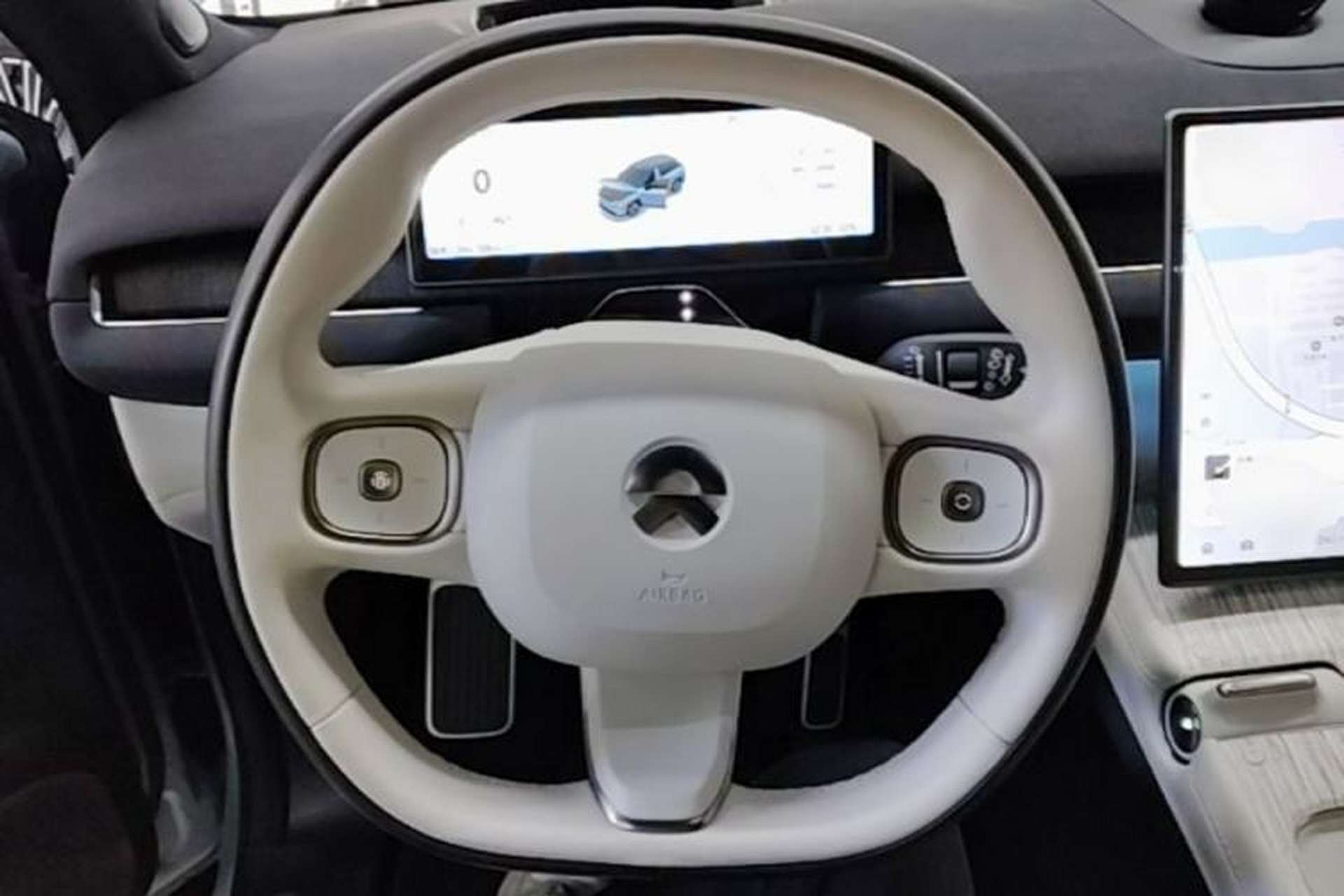 Used Nio ES7 2022 100kWh First Edition Steering Wheel