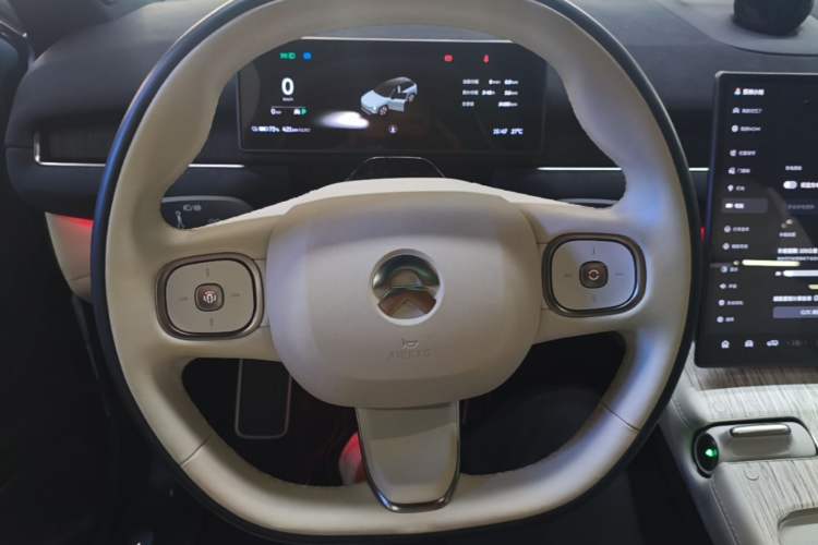 Used Nio ES7 2022 100kWh First Edition Steering Wheel