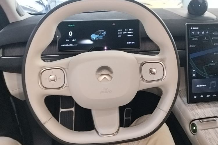 Used Nio ES7 2022 100kWh First Edition Steering Wheel