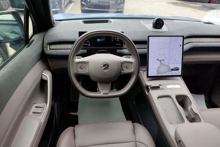 Used Nio ES7 2022 100kWh First Edition Steering Wheel