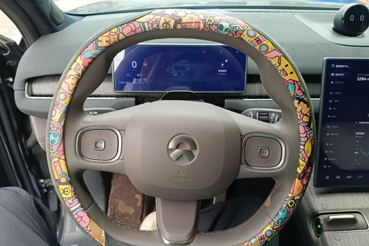 Used Nio ES7 2022 75 kWh Steering Wheel