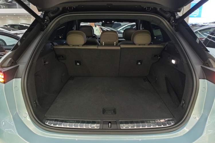 Used Nio ES7 2022 75 kWh Trunk