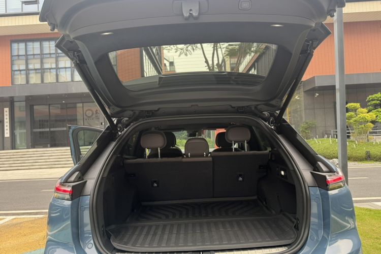 Used Nio ES7 2022 100kWh First Edition Trunk
