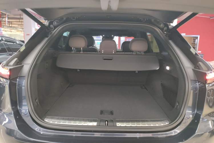 Used Nio ES7 2022 75 kWh Trunk