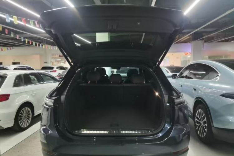 Used Nio ES7 2022 75 kWh Trunk
