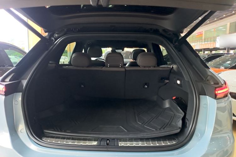 Used Nio ES7 2022 75 kWh Trunk