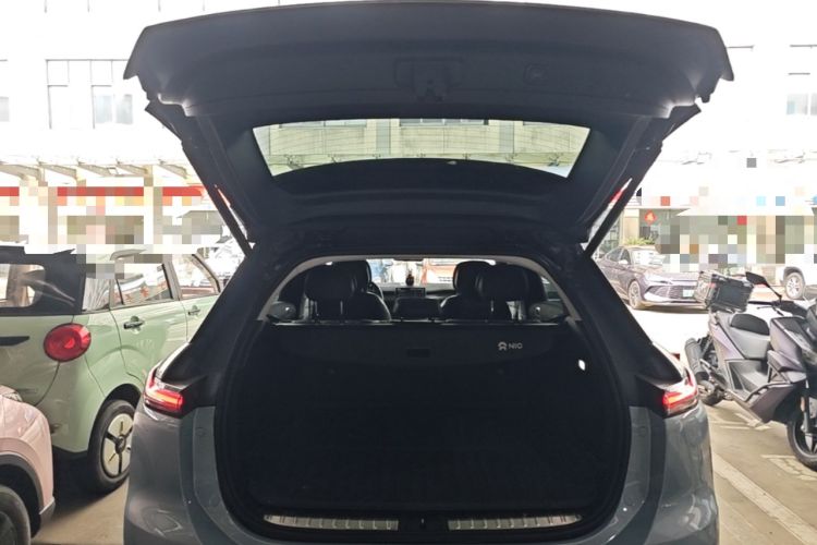 Used Nio ES7 2022 75 kWh Trunk