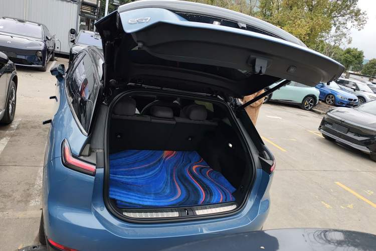 Used Nio ES7 2022 100kWh First Edition Trunk