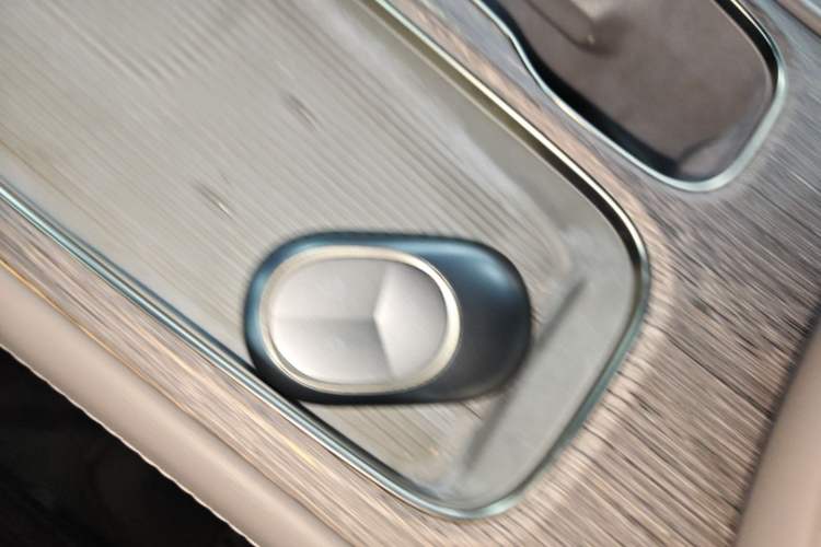 Used Nio ES7 2022 75 kWh Vehicle Key