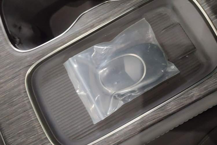 Used Nio ES7 2022 75 kWh Vehicle Key