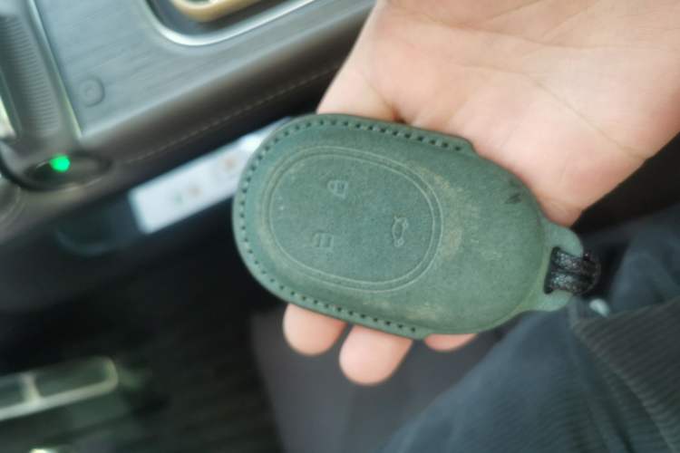 Used Nio ES7 2022 75 kWh Vehicle Key