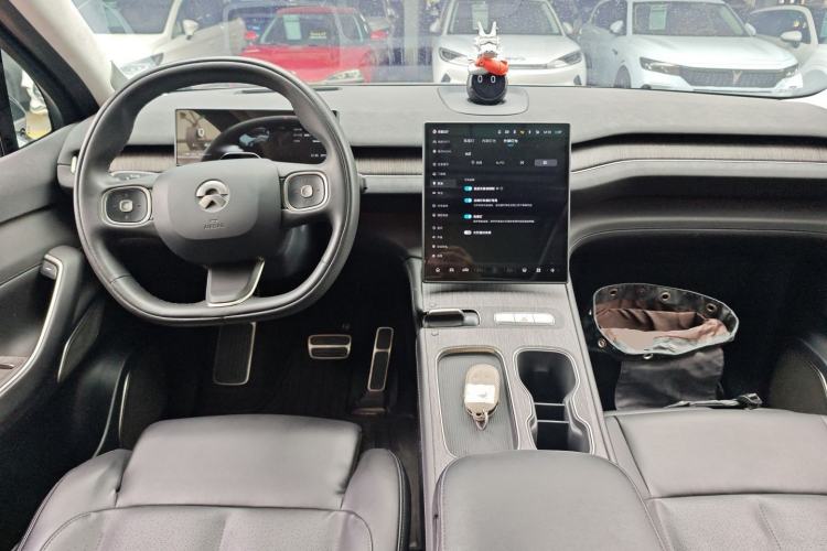 Used Nio ES7 2022 75 kWh Center Console