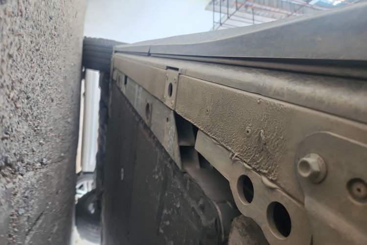 Used Nio ES7 2022 75 kWh Chassis Rear Left