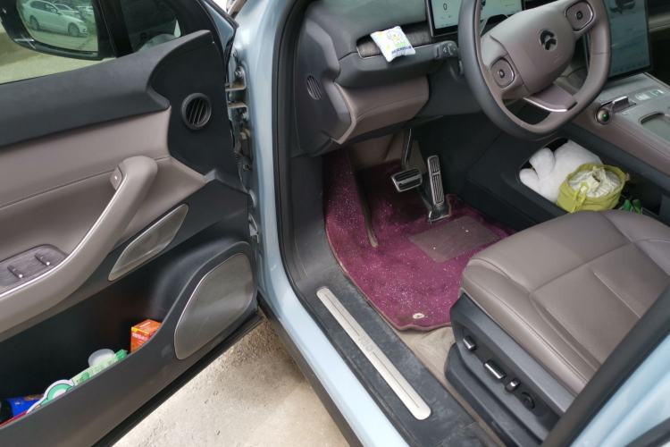Used Nio ES7 2022 75 kWh Driver Seat