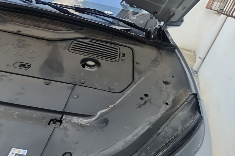 Used Nio ES7 2022 75 kWh Engine Bay Left