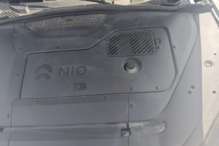 Used Nio ES7 2022 75 kWh Engine Bay Left