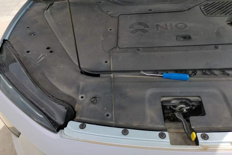 Used Nio ES7 2022 75 kWh Engine Bay Right