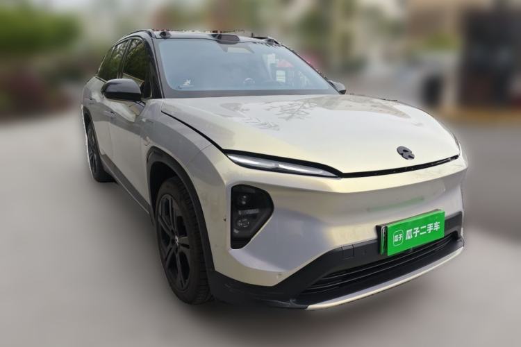 Used Nio ES7 2022 100 kWh Front Right 45 Deg