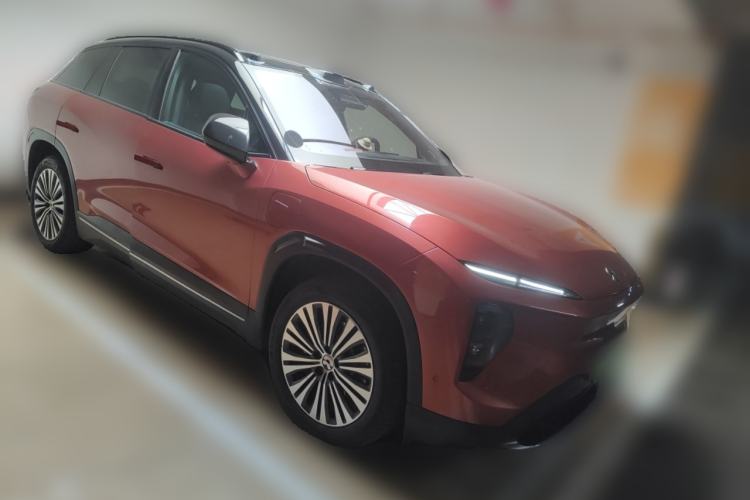 Used Nio ES7 2022 75 kWh Front Right 45 Deg
