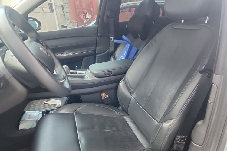 Used Nio ES7 2022 75 kWh Left Front Seat