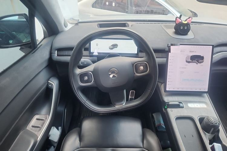 Used Nio ES7 2022 75 kWh Steering Wheel