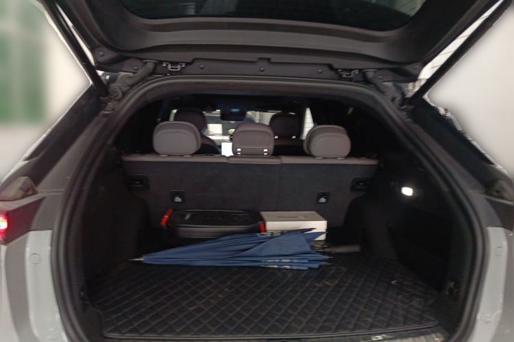 Used Nio ES7 2022 75 kWh Trunk