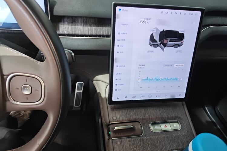Used Nio ES7 2022 100 kWh Audio And AC Panel