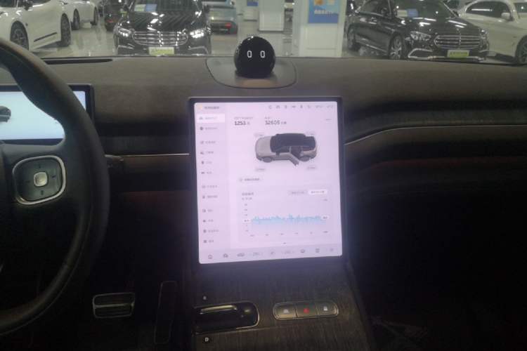 Used Nio ES7 2022 75 kWh Audio And AC Panel
