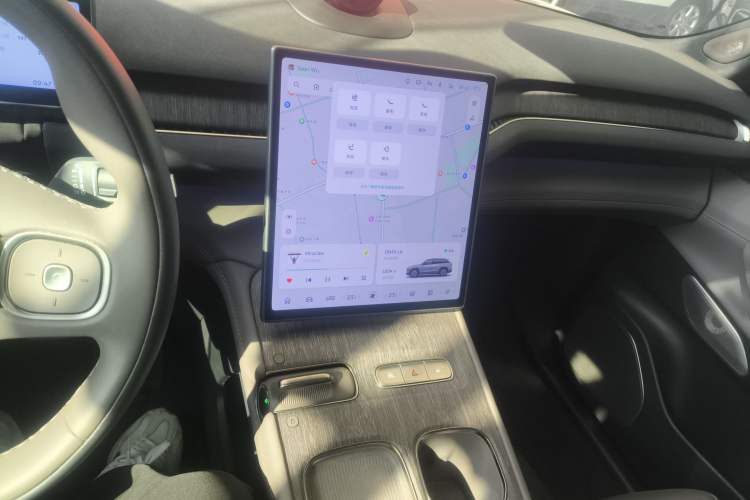 Used Nio ES7 2022 75 kWh Audio And AC Panel