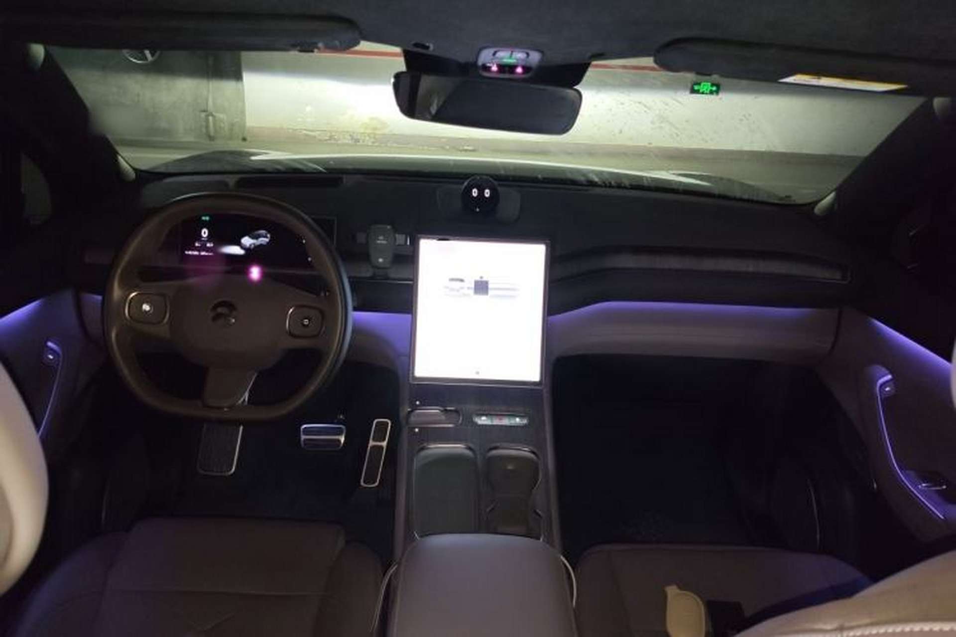 Used Nio ES7 2022 100kWh First Edition Center Console