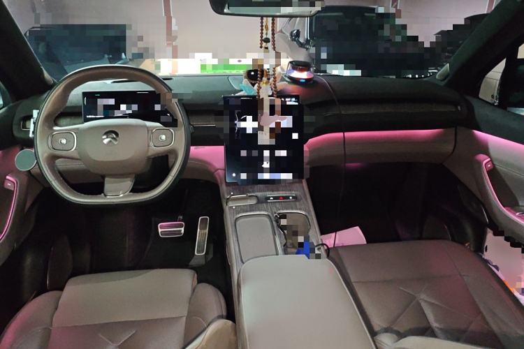 Used Nio ES7 2022 100kWh First Edition Center Console