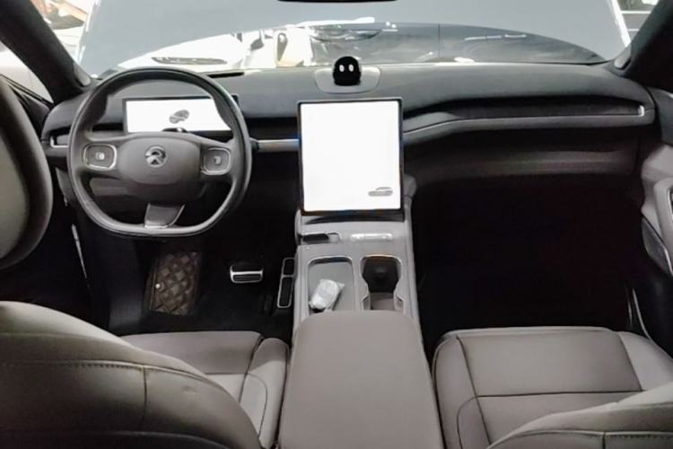 Used Nio ES7 2022 100kWh First Edition Center Console