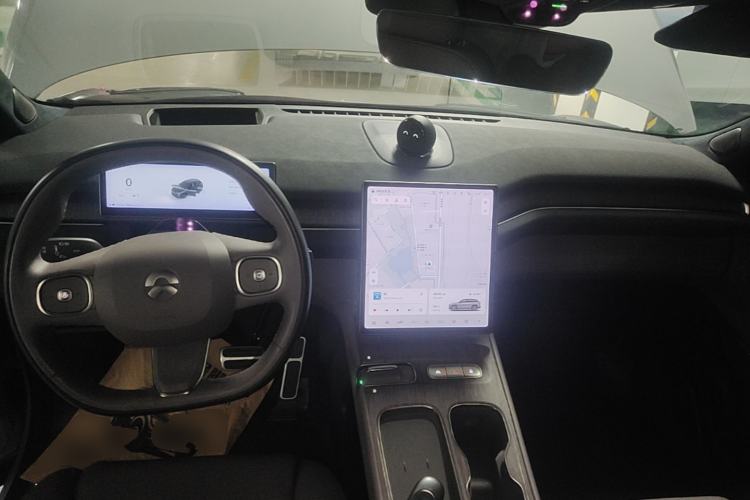 Used Nio ES7 2022 100kWh First Edition Center Console