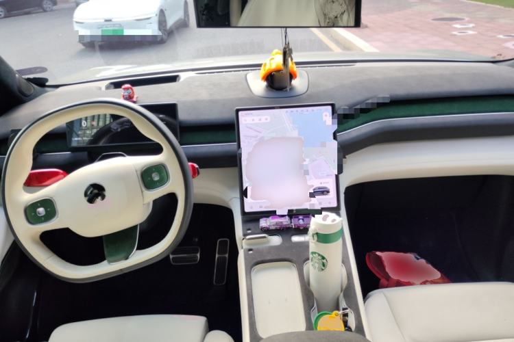 Used Nio ES7 2022 75 kWh Center Console